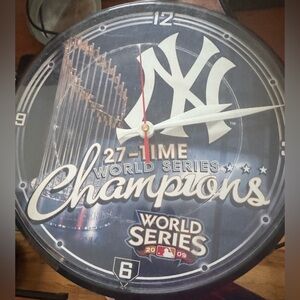 New York Yankees 2009 World Series Champions Wall Clock